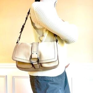 COACH Chelsea Field Bag, Oatmeal/Beige Pebbled Leather, Shoulder/Satchel